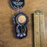 Lady pin - Jewelry